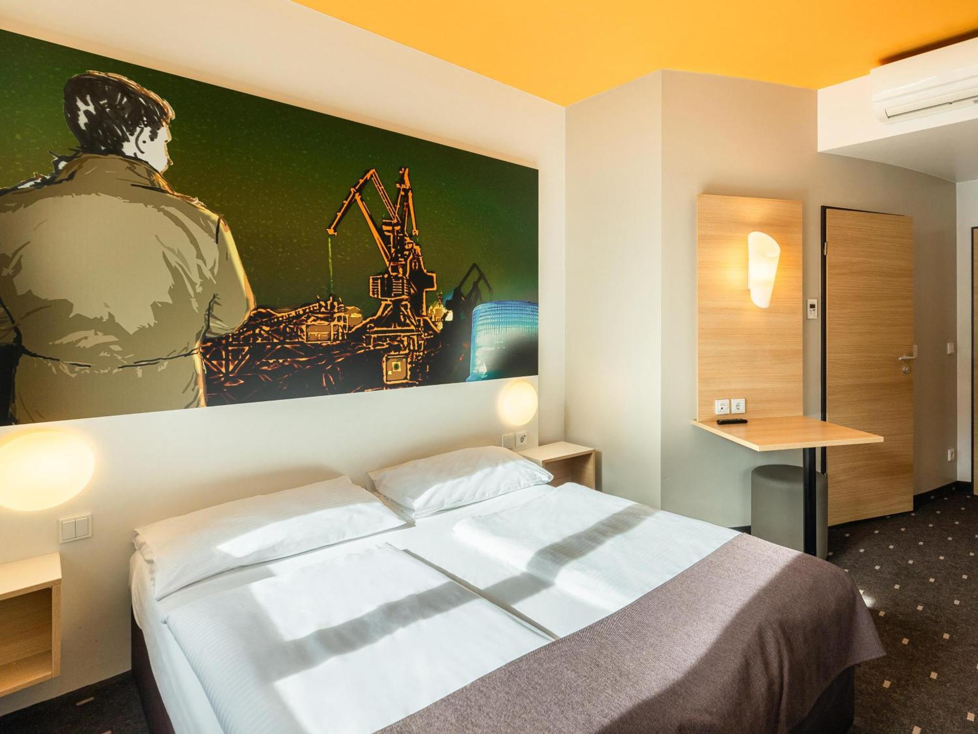 B&B Hotel Duisburg Hbf-Sued Экстерьер фото